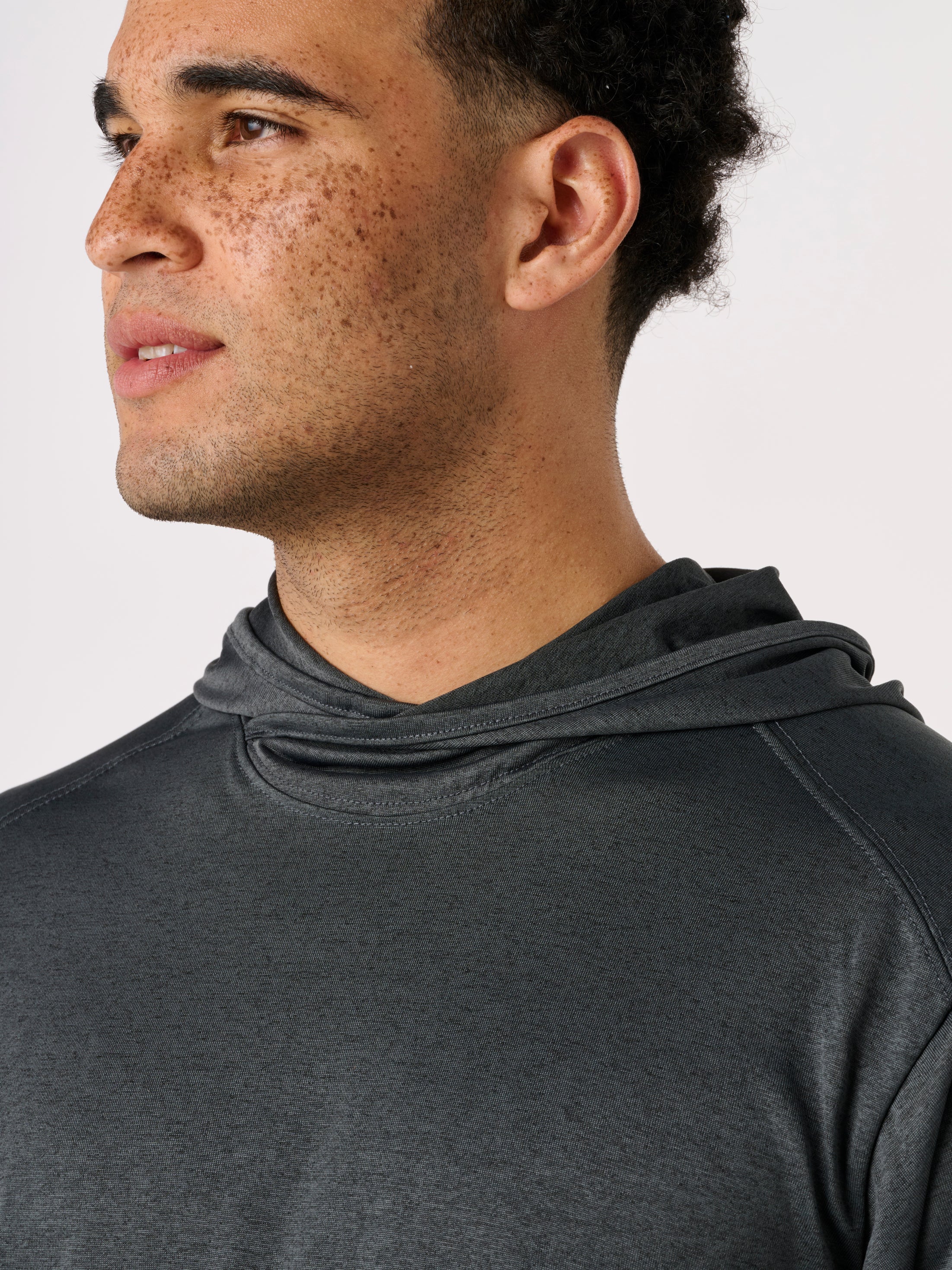 RD4000 - Sun Hoodie - Image 3